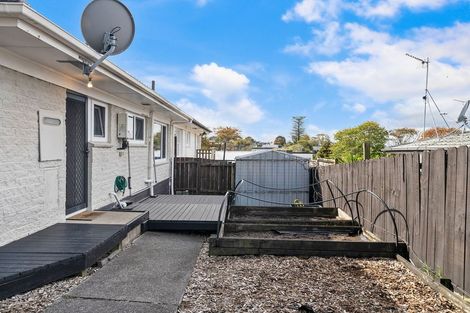 Photo of property in 1/1 Broadview Place, Howick, Auckland, 2014