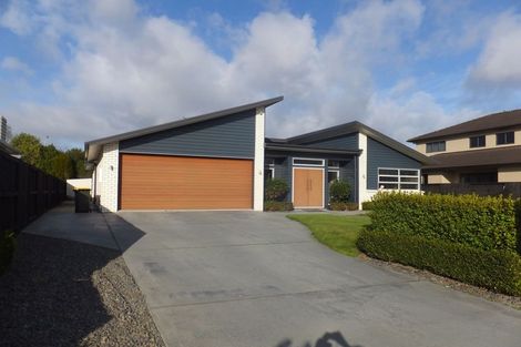 Photo of property in 23 Langdale Court, Huntington, Hamilton, 3210