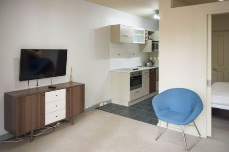 Photo of property in Atrium Apartments, 2c/154 The Terrace, Wellington Central, Wellington, 6011