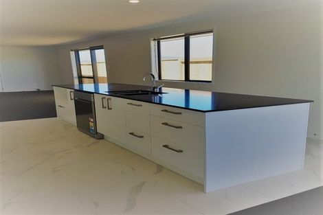 Photo of property in 6 Apostle Mews, Papamoa, 3118