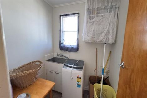 Photo of property in 10 Camellia Avenue, Aramoho, Whanganui, 4500