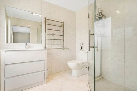 Photo of property in 50 Mays Road, St Albans, Christchurch, 8052