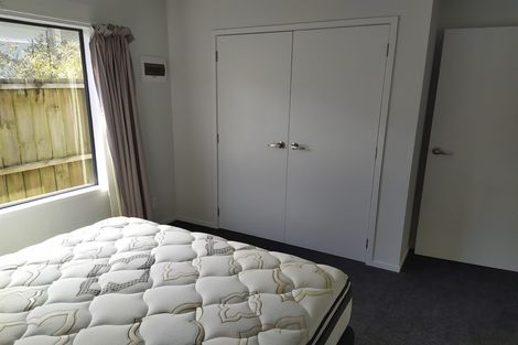 Photo of property in 1/462 East Coast Road, Windsor Park, Auckland, 0630