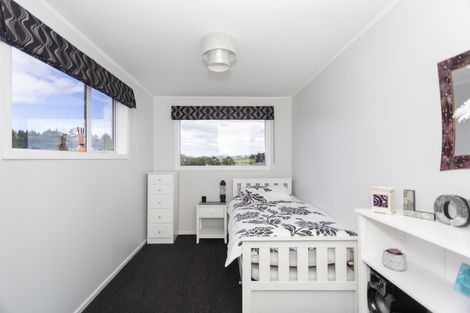 Photo of property in 3 Leven Street, South Hill, Oamaru, 9400