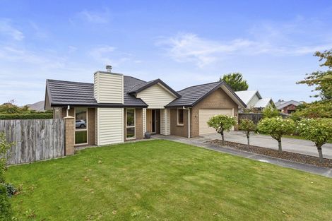 Photo of property in 30 Cedar Place, Rangiora, 7400