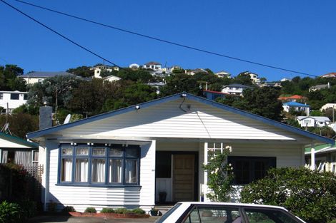 Photo of property in 32 Weka Street, Miramar, Wellington, 6022