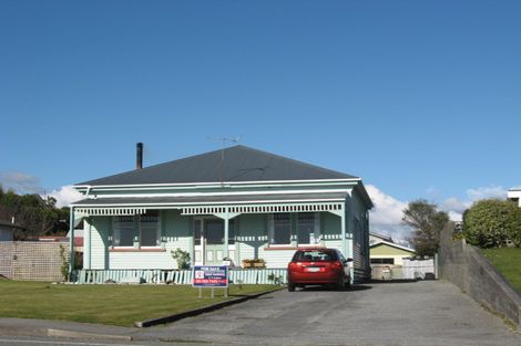 Photo of property in 196 Fitzherbert Street, Hokitika, 7810