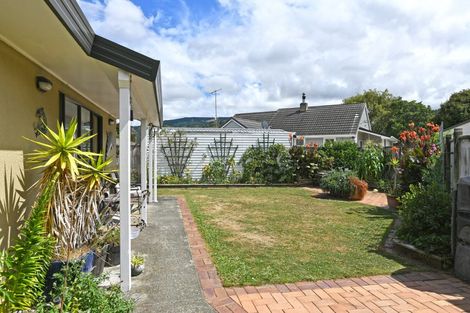 Photo of property in 33 Stephen Street, Trentham, Upper Hutt, 5018