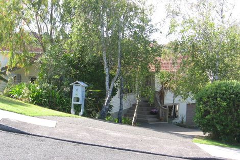 Photo of property in 6 Kauri Road, Birkenhead, Auckland, 0626