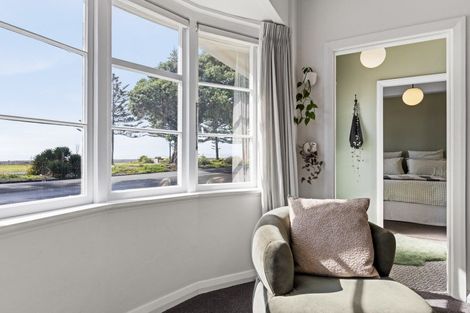 Photo of property in 541a Marine Parade, Napier South, Napier, 4110