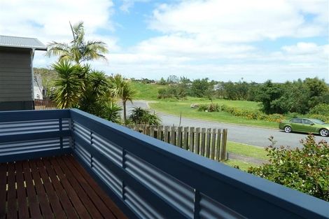 Photo of property in 11 Bellbird Avenue, Onerahi, Whangarei, 0110
