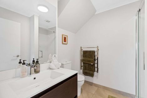 Photo of property in 30 Raranga Lane, Hobsonville, Auckland, 0616