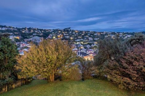 Photo of property in 20 Aranoni Street, Island Bay, Wellington, 6023