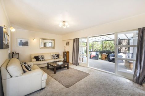 Photo of property in 9 Busby Place, Awapuni, Palmerston North, 4412