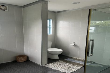 Photo of property in 108 Seaview Road, Paraparaumu Beach, Paraparaumu, 5032
