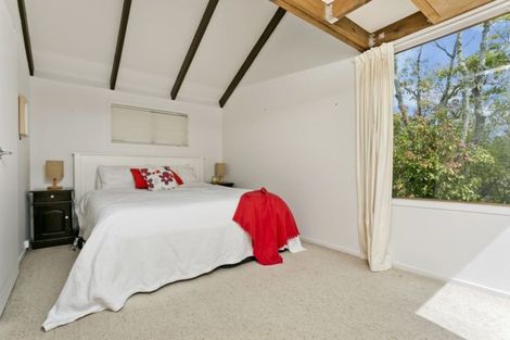 Photo of property in 1/62 Waiau Street, Torbay, Auckland, 0630