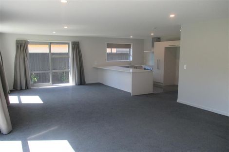 Photo of property in 27 Robert Duncan Road, Belfast, Christchurch, 8051