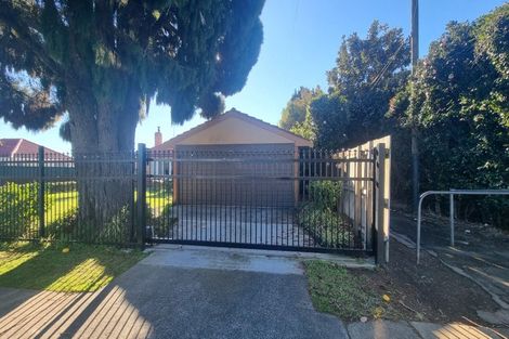 Photo of property in 8 Willis Road, Papakura, 2110