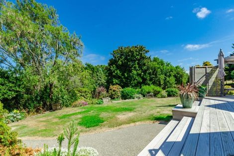 Photo of property in 122 Ratanui Road, Paraparaumu, 5032