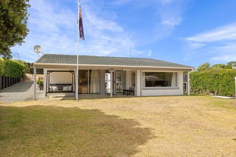 Photo of property in 11 Pinewood Place, Mangawhai Heads, Mangawhai, 0505