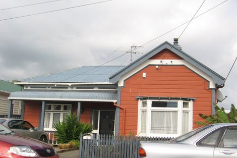 Photo of property in 16 Elizabeth Street, Petone, Lower Hutt, 5012