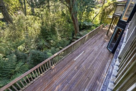 Photo of property in 1/11 Saddleback Rise, Murrays Bay, Auckland, 0630