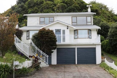 Photo of property in 66 Rama Crescent, Khandallah, Wellington, 6035