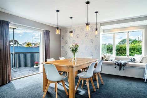 Photo of property in 32 Fairway Avenue, Red Beach, 0932