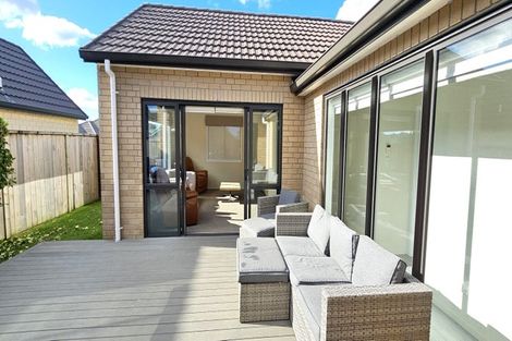 Photo of property in 11 Lanyard Street, Pyes Pa, Tauranga, 3112