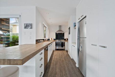 Photo of property in 6 Holland Street, Glenholme, Rotorua, 3010