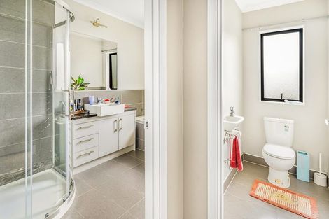 Photo of property in 70 Te Huia Drive, Flagstaff, Hamilton, 3210