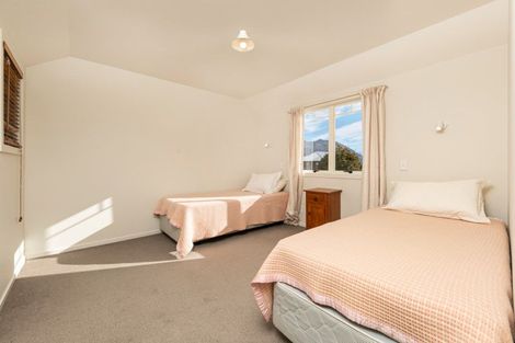 Photo of property in 1 Tenby Street, Wanaka, 9305