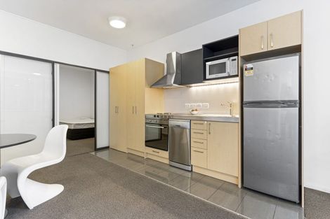 Photo of property in Twin Towers, 306/17 Putney Way, Manukau, Auckland, 2104