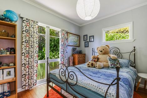 Photo of property in 4 Rangiora Terrace, Tahunanui, Nelson, 7011