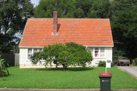 Photo of property in 10 Larsen Road, Panmure, Auckland, 1072