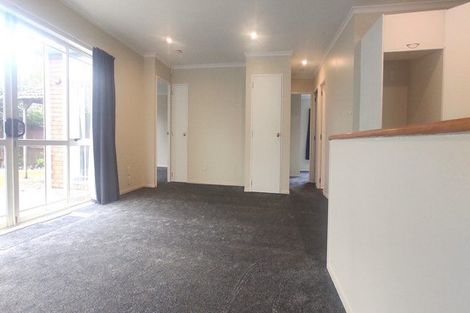 Photo of property in 3 Hibernian Drive, Ranui, Auckland, 0612