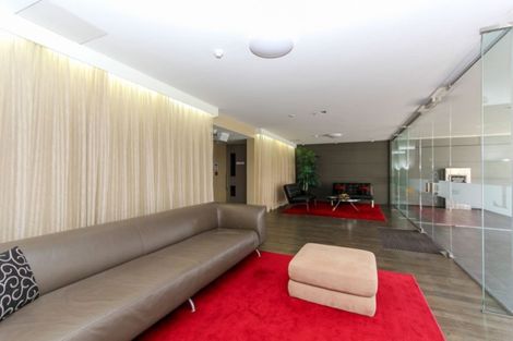 Photo of property in 22 Liardet Apartments, 402/22 Liardet Street, New Plymouth, 4310