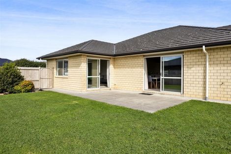 Photo of property in 11 Rawiri Drive, Bell Block, New Plymouth, 4312