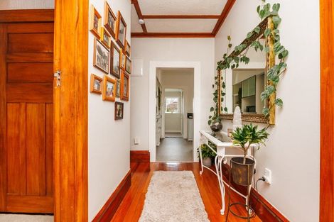 Photo of property in 25 Argyle Avenue, Takaro, Palmerston North, 4410