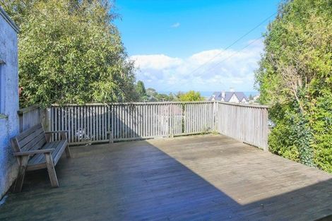 Photo of property in 22 Glenpark Avenue, Frankleigh Park, New Plymouth, 4310