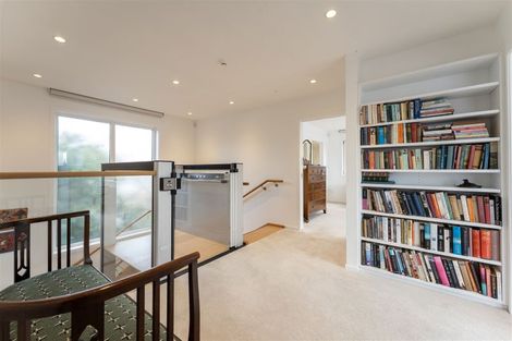 Photo of property in 62a Holly Road, St Albans, Christchurch, 8014