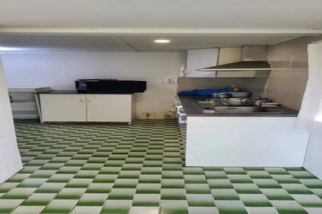 Photo of property in 9 Velma Road, Hillcrest, Auckland, 0627