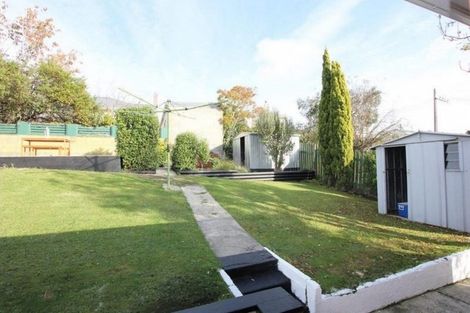 Photo of property in 23 Elwyn Crescent, Green Island, Dunedin, 9018