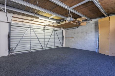 Photo of property in 2/5a Madeley Road, Mount Pleasant, Christchurch, 8081