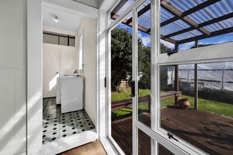 Photo of property in 51 Dixon Avenue, Hawera, 4610