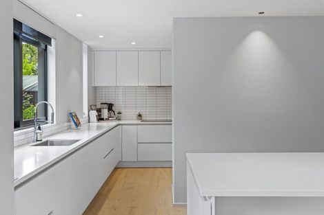 Photo of property in 36 Weka Street, Fendalton, Christchurch, 8041