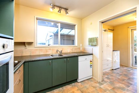 Photo of property in 2/5 Frome Place, St Albans, Christchurch, 8052