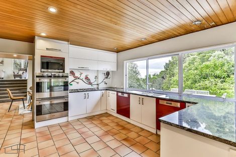 Photo of property in 212 Carter Road, Oratia, Auckland, 0604