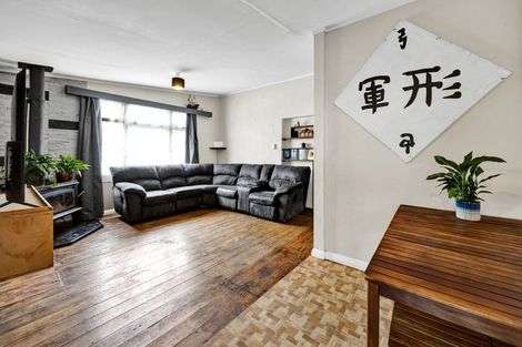 Photo of property in 77 Ngatai Street, Manaia, 4612