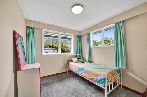 Photo of property in 7 Whakawhiti Street, Marfell, New Plymouth, 4310